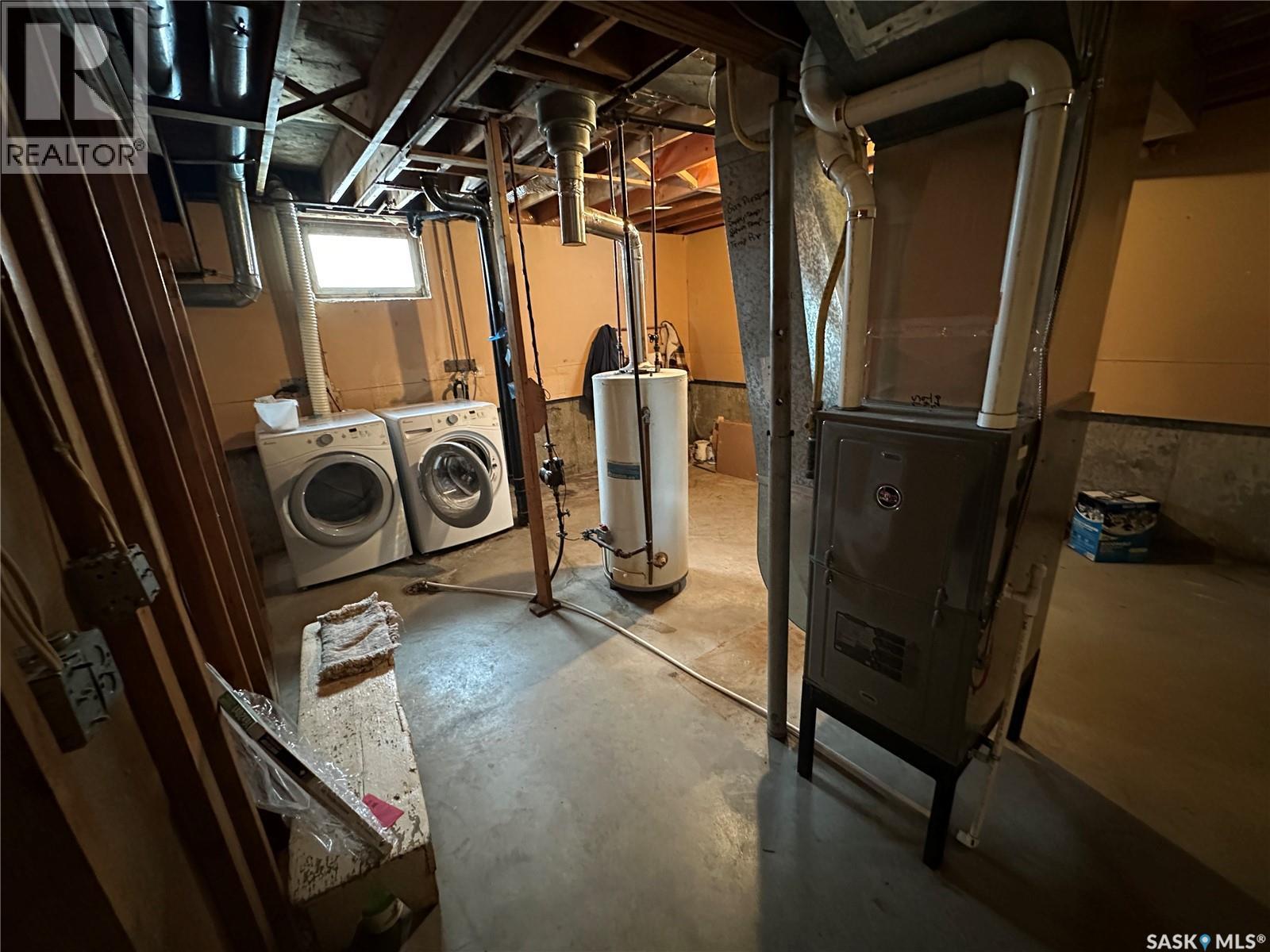 1704 1st Avenue, Rosthern, Saskatchewan  S0K 3R0 - Photo 13 - SK025471