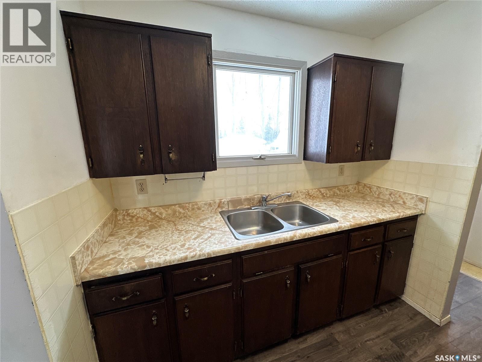 1704 1st Avenue, Rosthern, Saskatchewan  S0K 3R0 - Photo 6 - SK025471