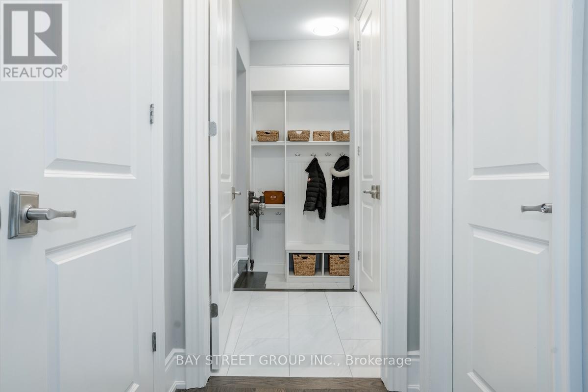 39 Cairns Gate, King, Ontario  L7B 0P5 - Photo 19 - N12627628