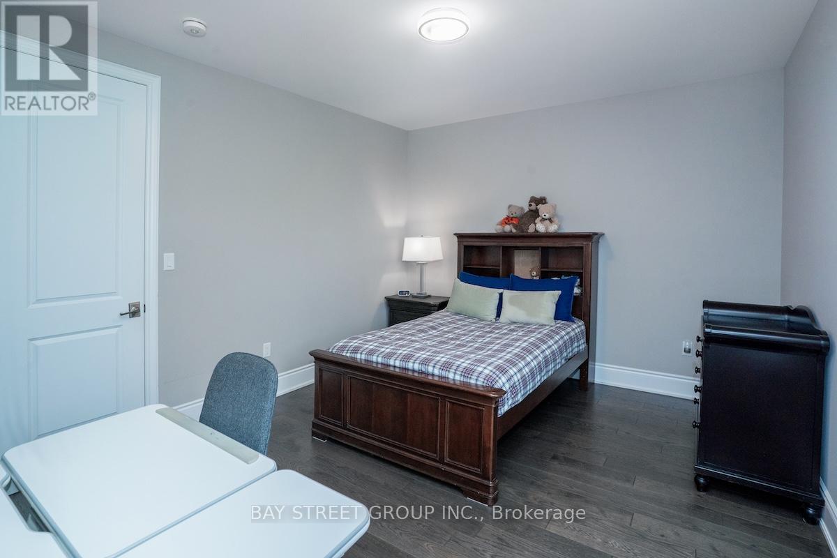 39 Cairns Gate, King, Ontario  L7B 0P5 - Photo 31 - N12627628