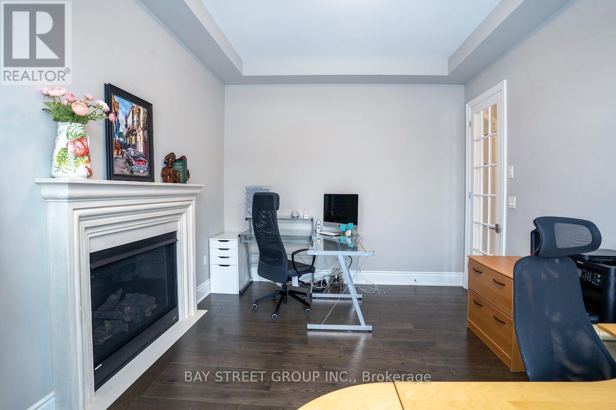 39 Cairns Gate, King, Ontario  L7B 0P5 - Photo 7 - N12627628