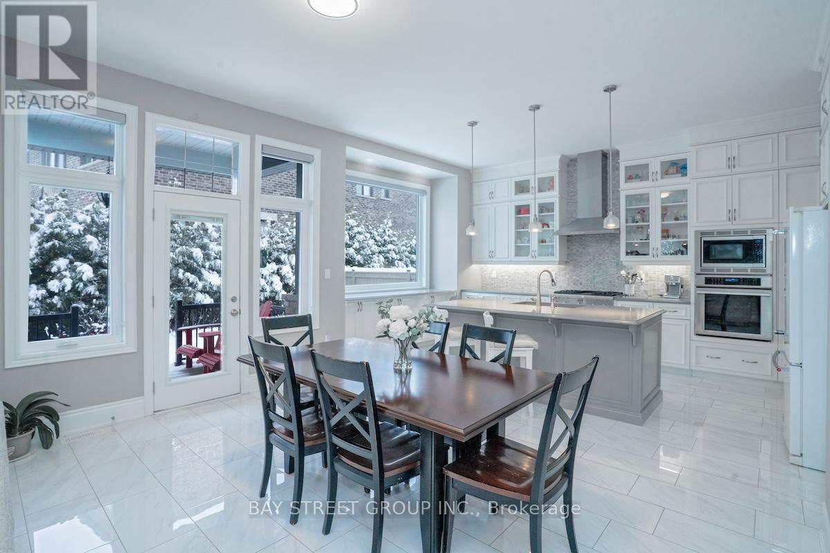 39 Cairns Gate, King, Ontario  L7B 0P5 - Photo 9 - N12627628