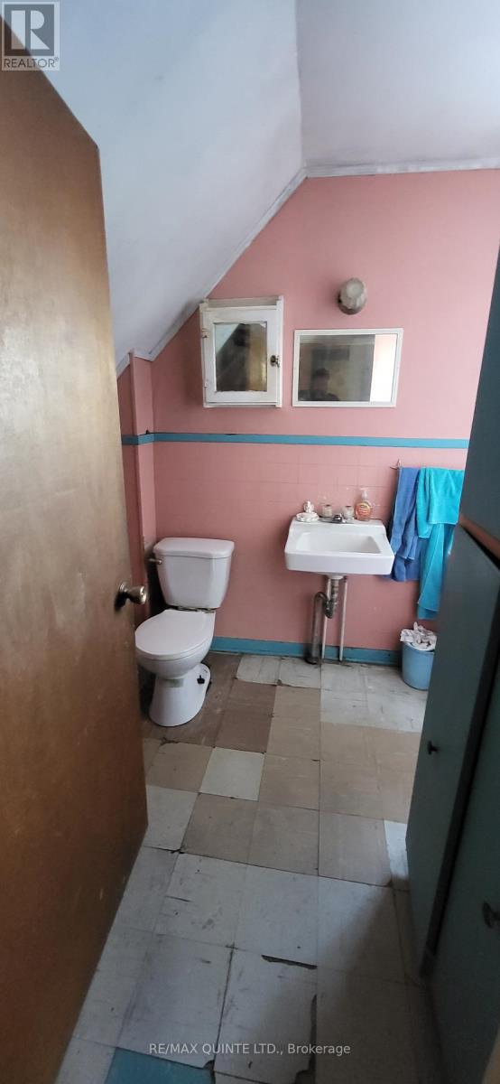 1856 County Road 1 Road, Prince Edward County, Ontario  K0K 1G0 - Photo 23 - X12617054