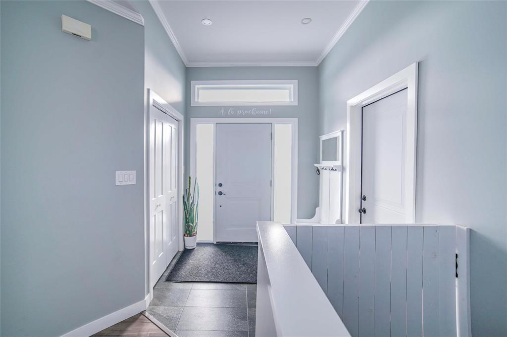 615 Cote Avenue E, St Pierre-Jolys, Manitoba  R0A 1V0 - Photo 7 - 202529808