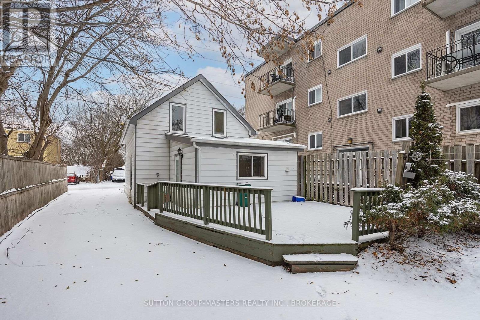 45 Russell Street, Kingston, Ontario  K7K 2E6 - Photo 10 - X12627720