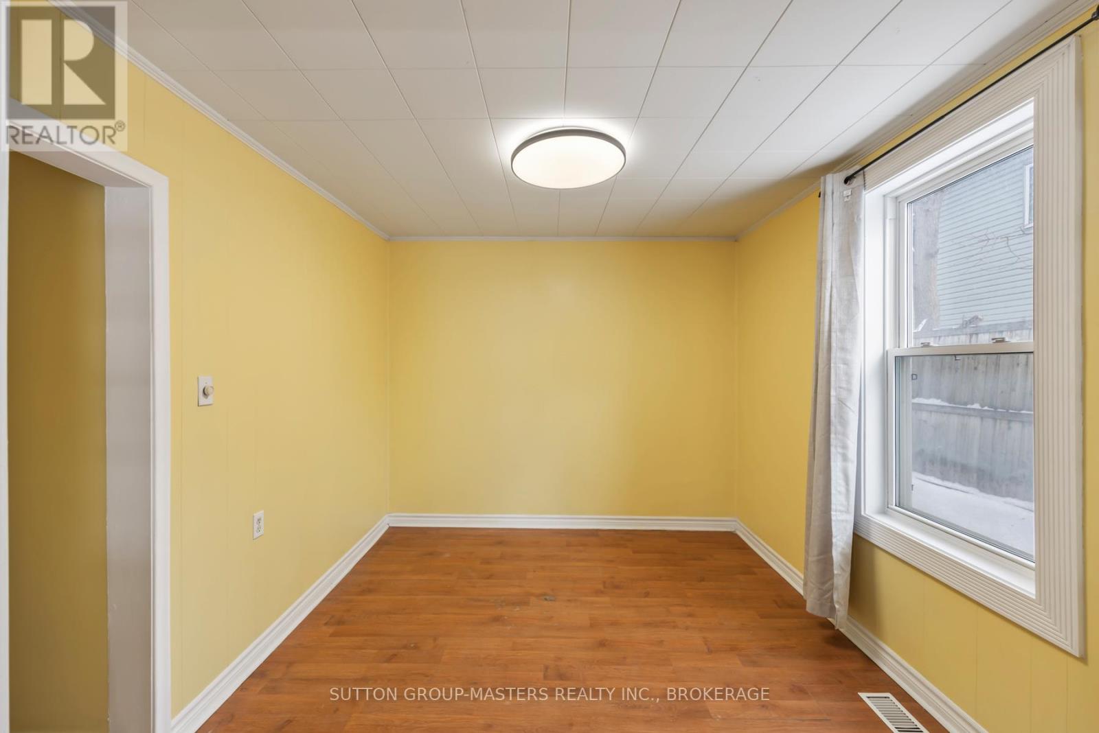 45 Russell Street, Kingston, Ontario  K7K 2E6 - Photo 16 - X12627720