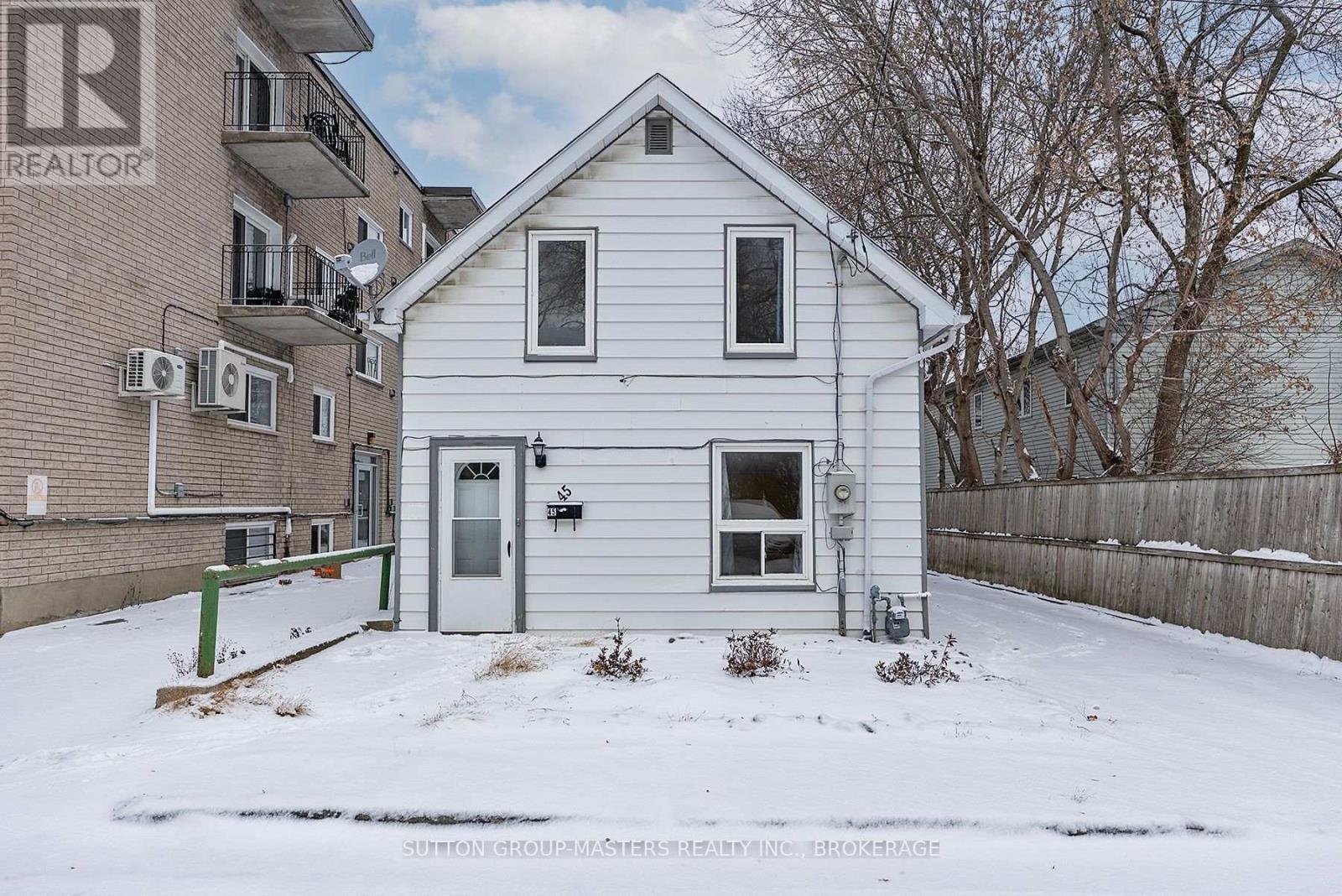 45 Russell Street, Kingston, Ontario  K7K 2E6 - Photo 3 - X12627720