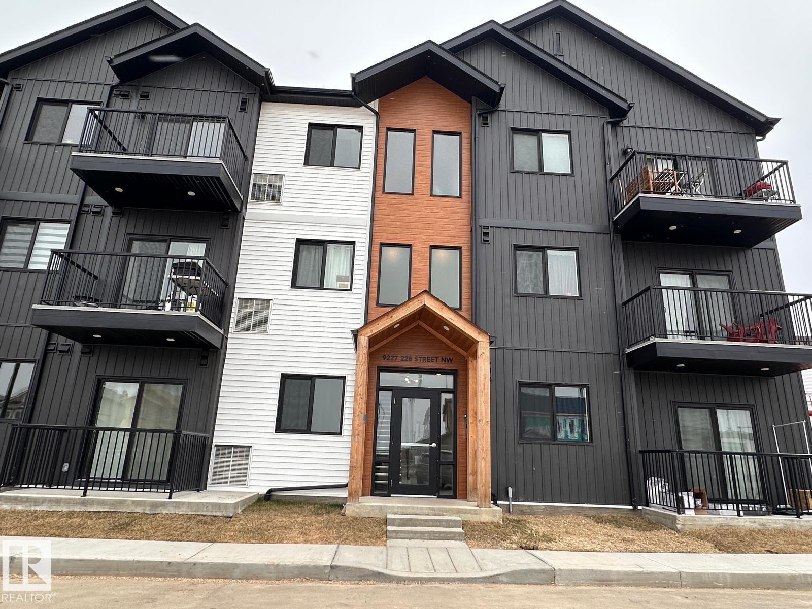 #104 9227 228 St Nw, Edmonton, Alberta T5T 4T1 - Photo 1 - E4460108