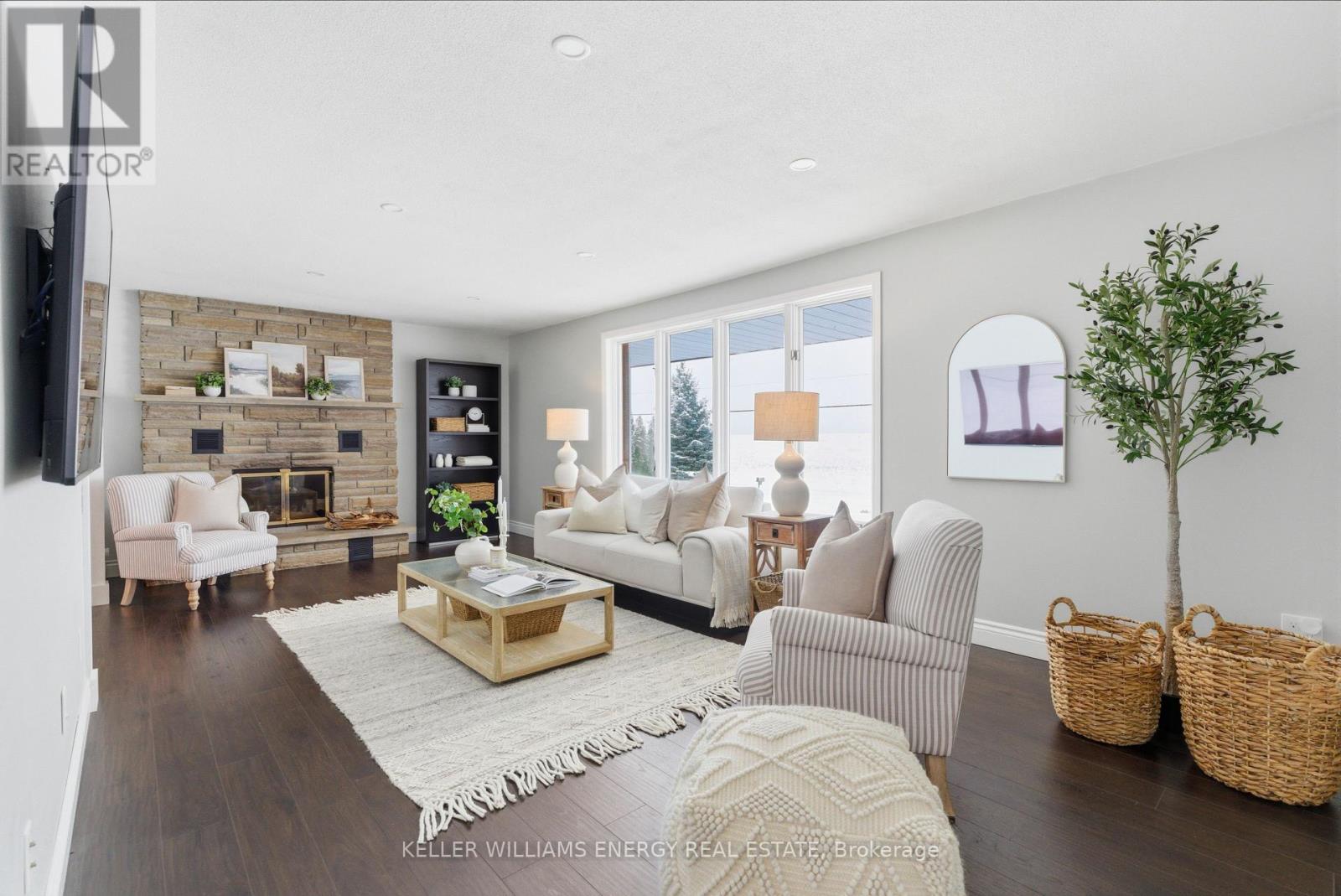 307 Fleetwood Road, Kawartha Lakes (Manvers), Ontario L0B 1K0 - Photo 13 - X12627776