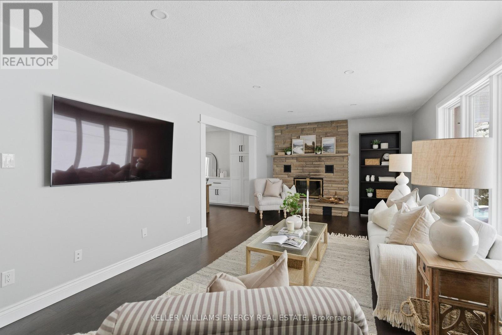 307 Fleetwood Road, Kawartha Lakes (Manvers), Ontario L0B 1K0 - Photo 16 - X12627776