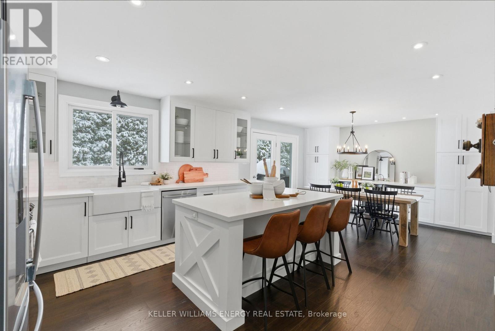 307 Fleetwood Road, Kawartha Lakes (Manvers), Ontario L0B 1K0 - Photo 3 - X12627776