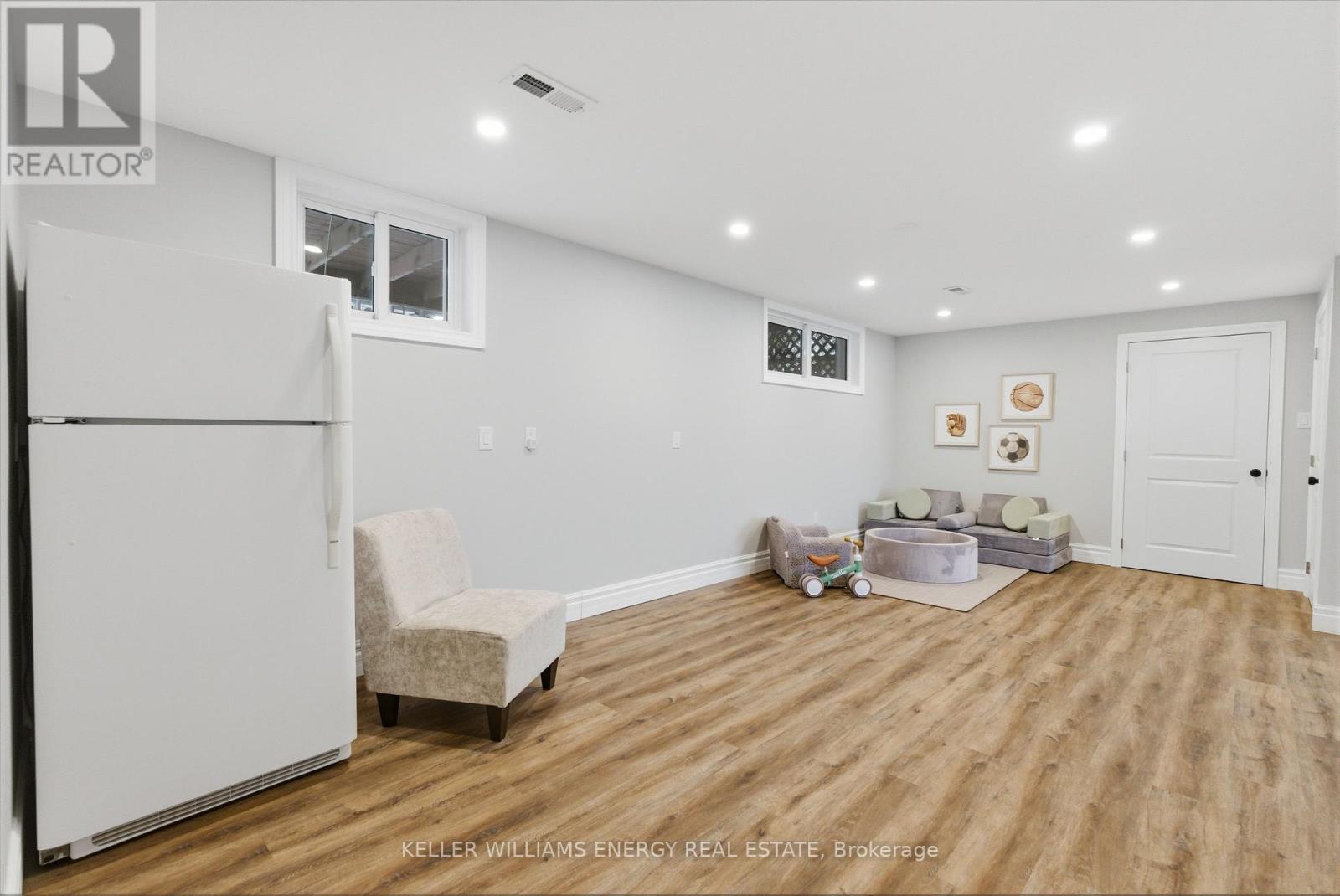 307 Fleetwood Road, Kawartha Lakes, Ontario  L0B 1K0 - Photo 34 - X12627776