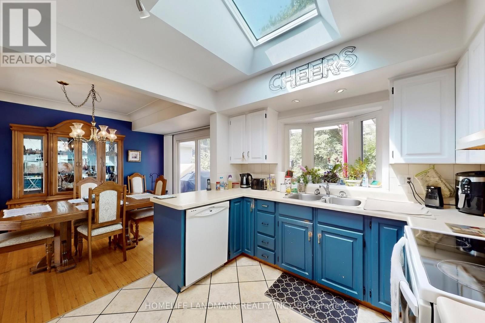 5177 Reeves Road, Burlington, Ontario  L7L 3J8 - Photo 10 - W12627568