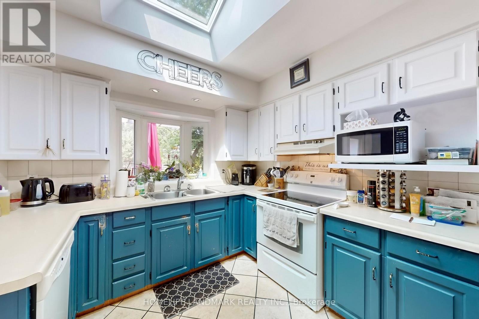 5177 Reeves Road, Burlington, Ontario  L7L 3J8 - Photo 9 - W12627568