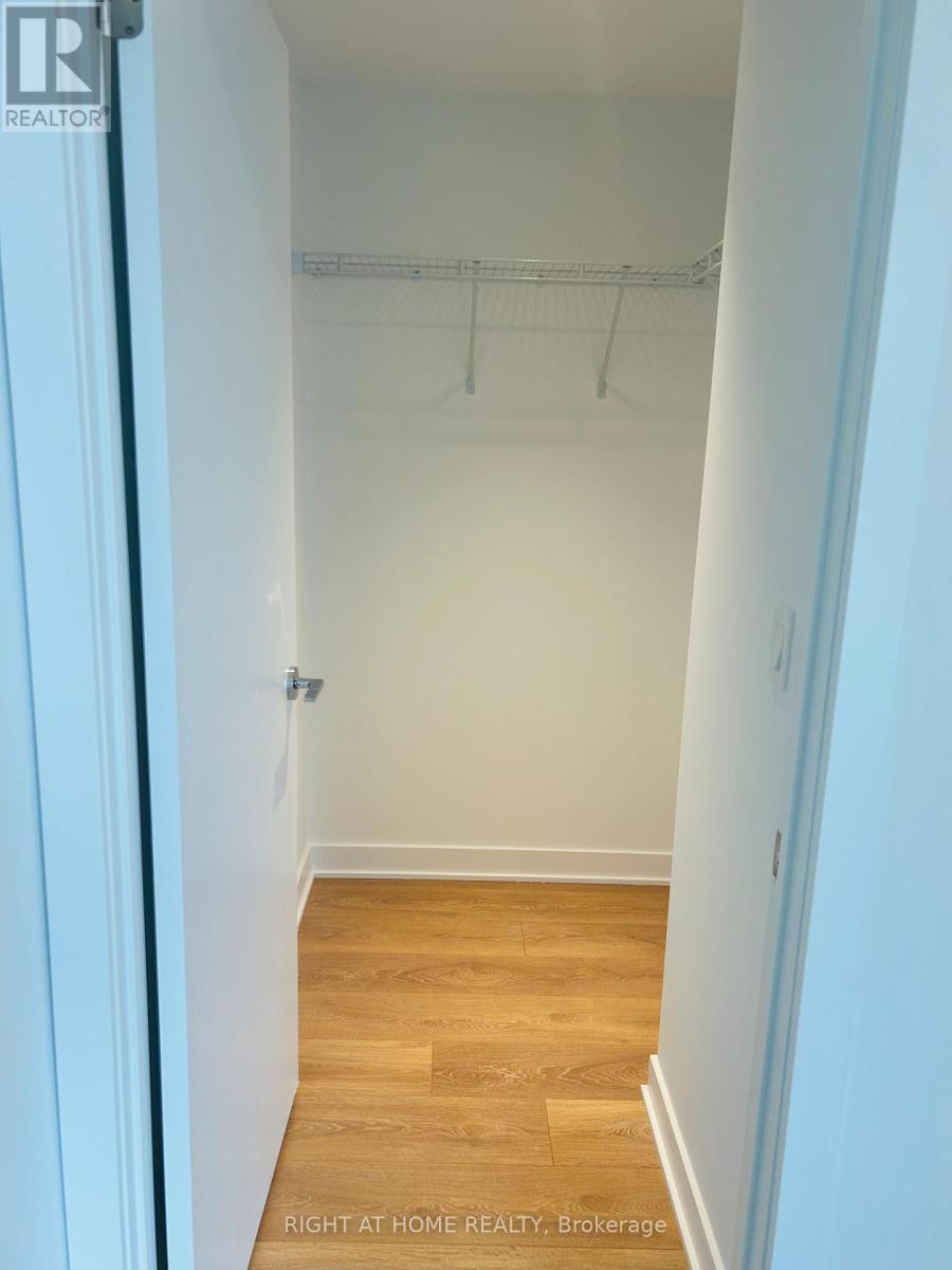 405 - 1037 The Queensway, Toronto, Ontario  M8Z 6C7 - Photo 13 - W12627586