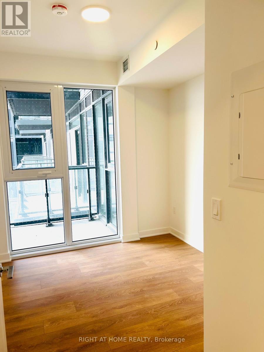 405 - 1037 The Queensway, Toronto, Ontario  M8Z 6C7 - Photo 15 - W12627586