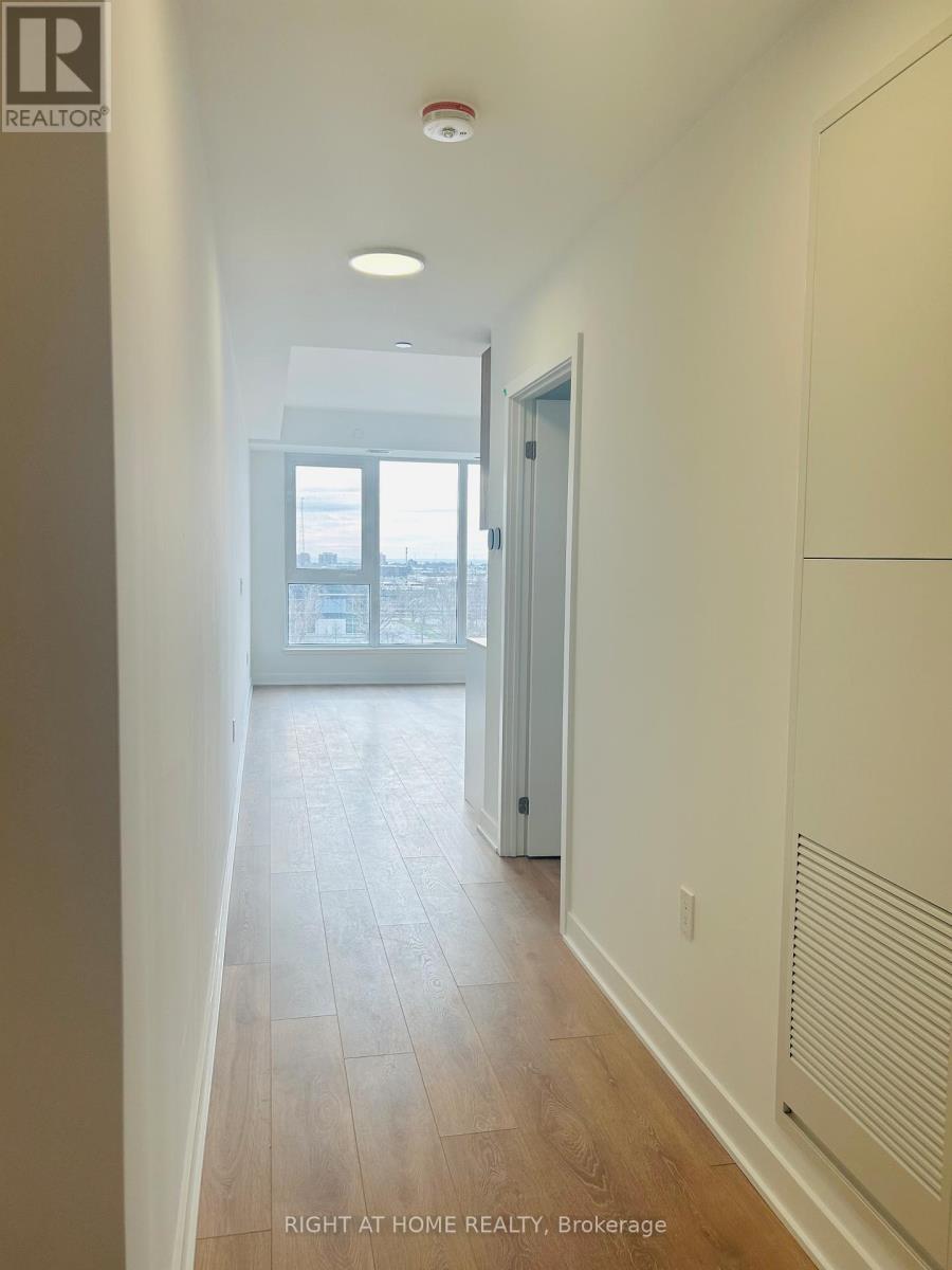 405 - 1037 The Queensway, Toronto, Ontario  M8Z 6C7 - Photo 9 - W12627586