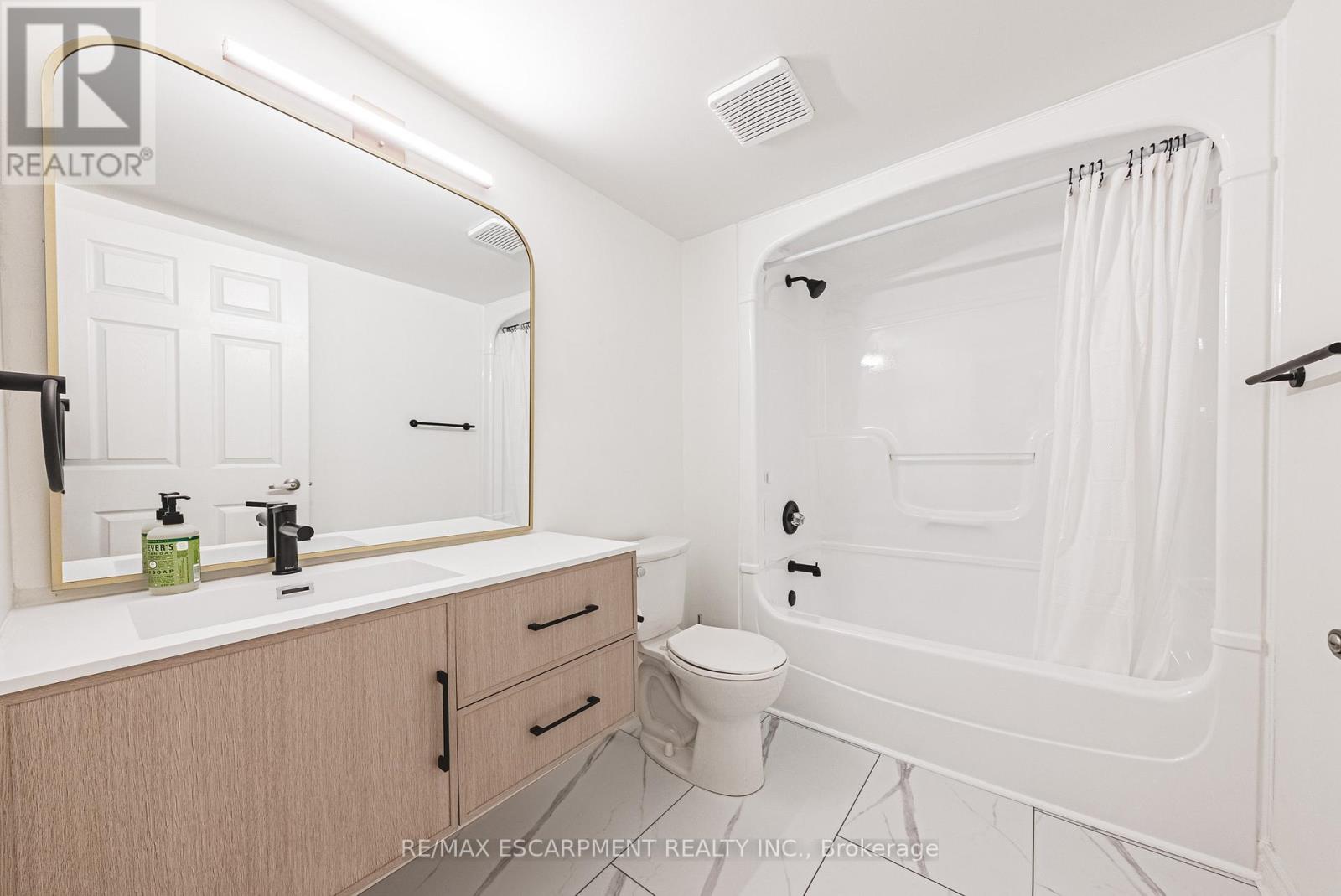 206 - 2030 Cleaver Avenue, Burlington, Ontario  L7M 4C3 - Photo 14 - W12627590