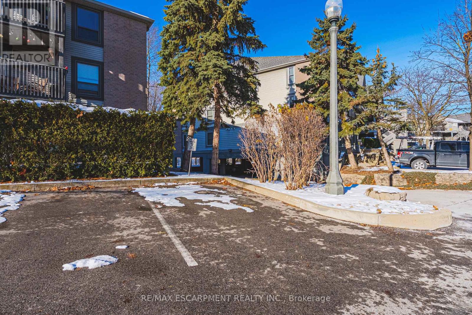 206 - 2030 Cleaver Avenue, Burlington, Ontario  L7M 4C3 - Photo 19 - W12627590