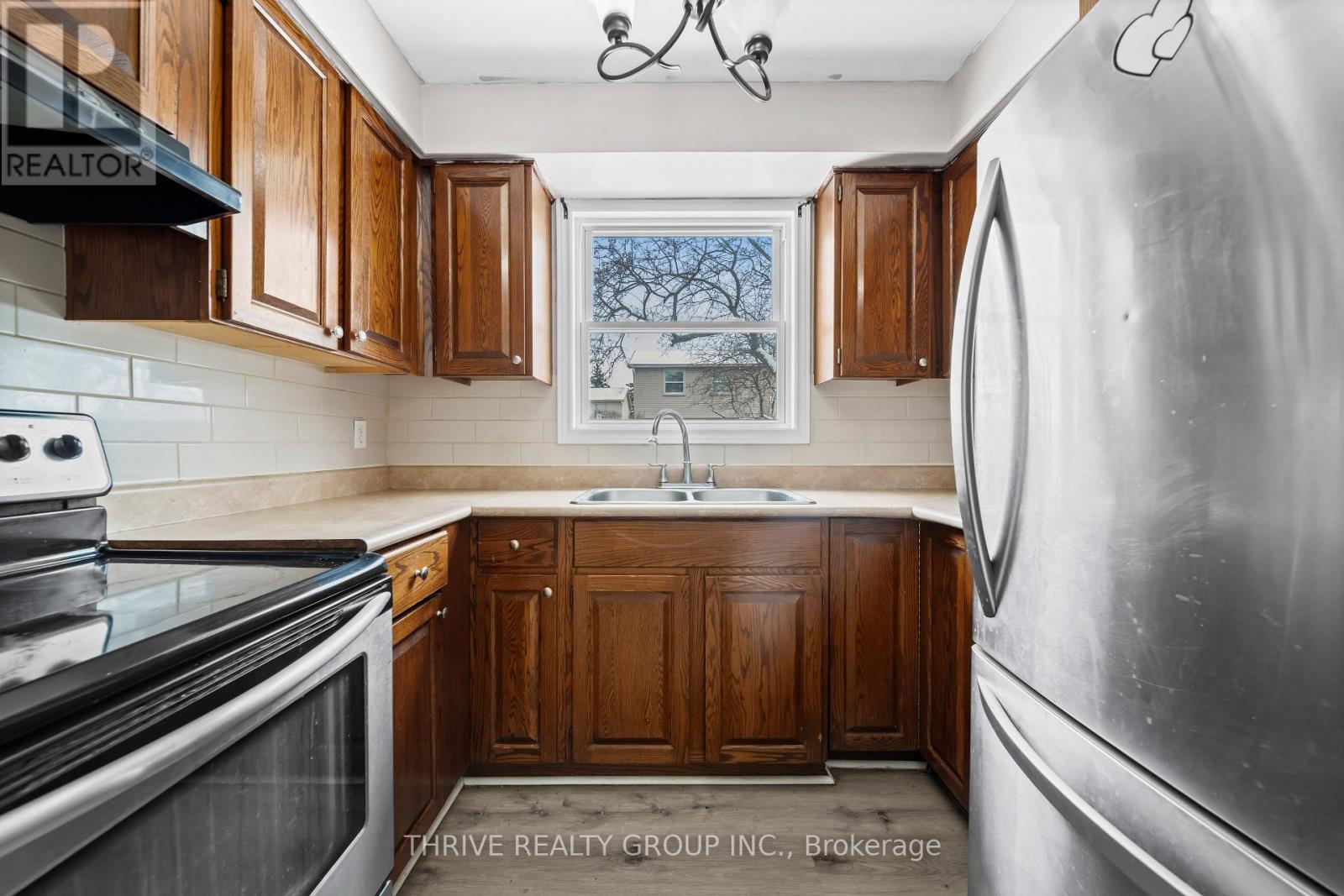 82 - 1330 Jalna Boulevard, London South, Ontario N6E 2H7 - Photo 10 - X12627800