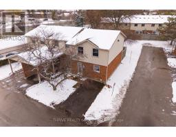 82 - 1330 JALNA BOULEVARD, London South, Ontario