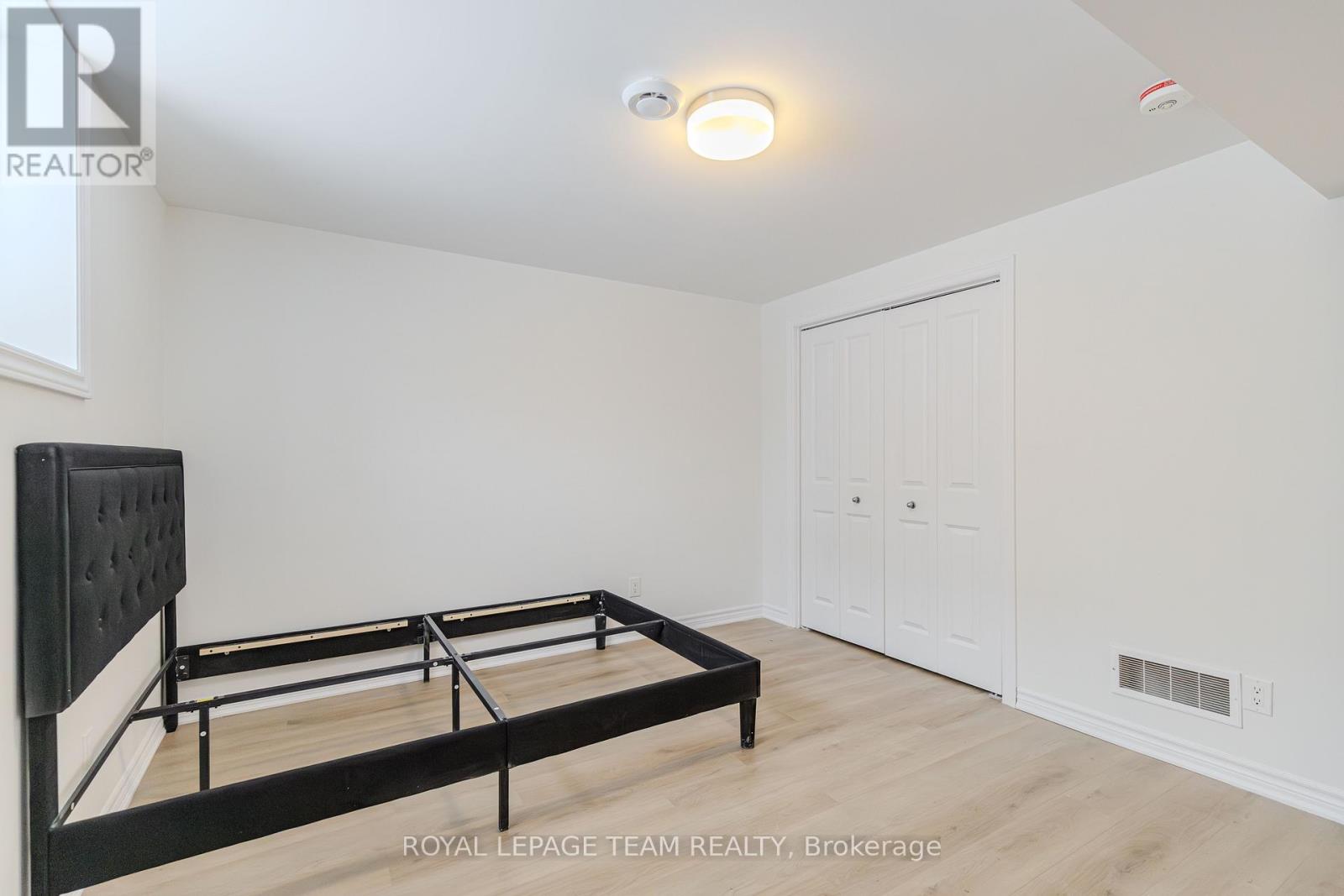 B - 142 Lumen Place, Ottawa, Ontario K1W 0S9 - Photo 13 - X12627708