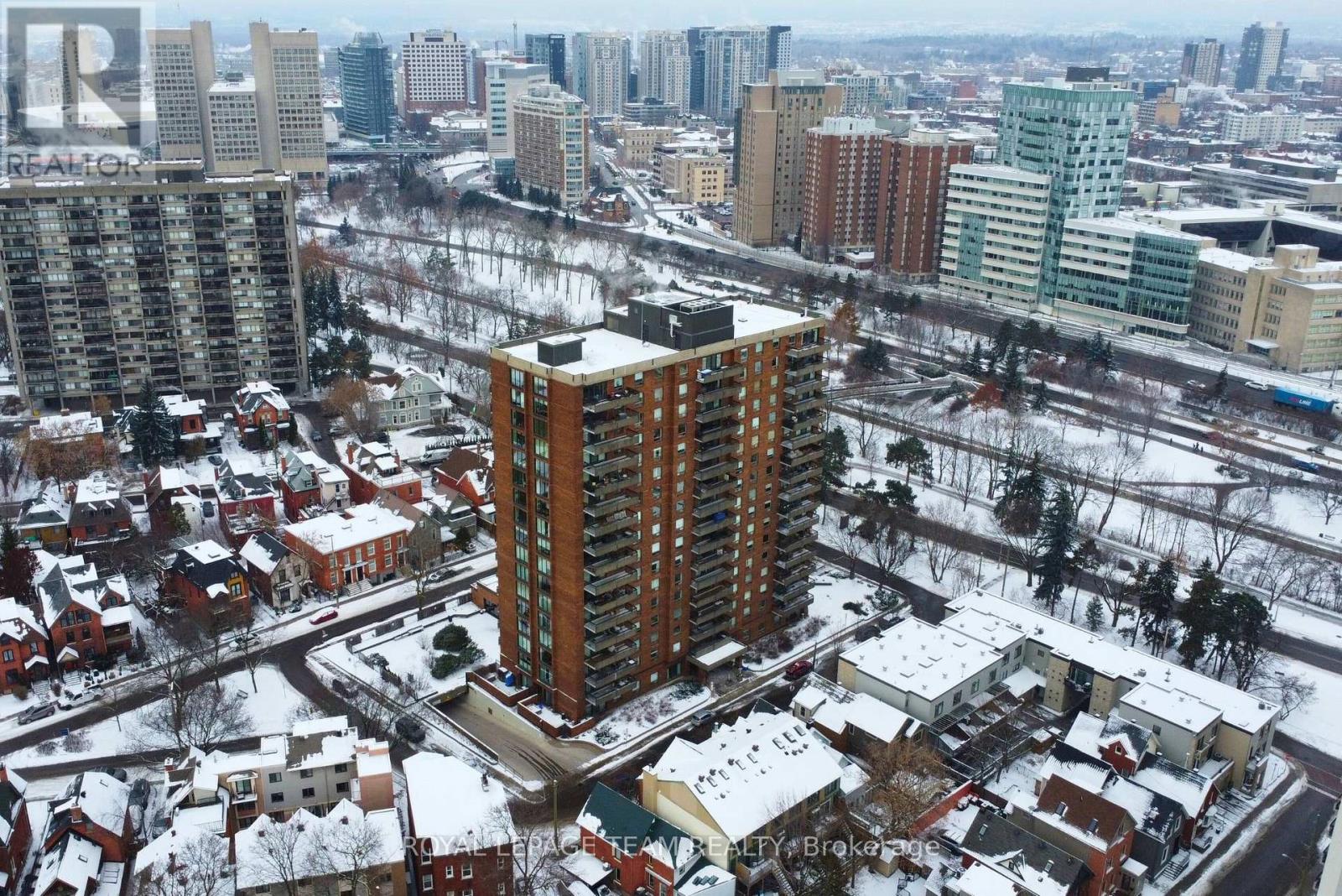 101 - 20 THE DRIVEWAY DRIVE, Ottawa, Ontario