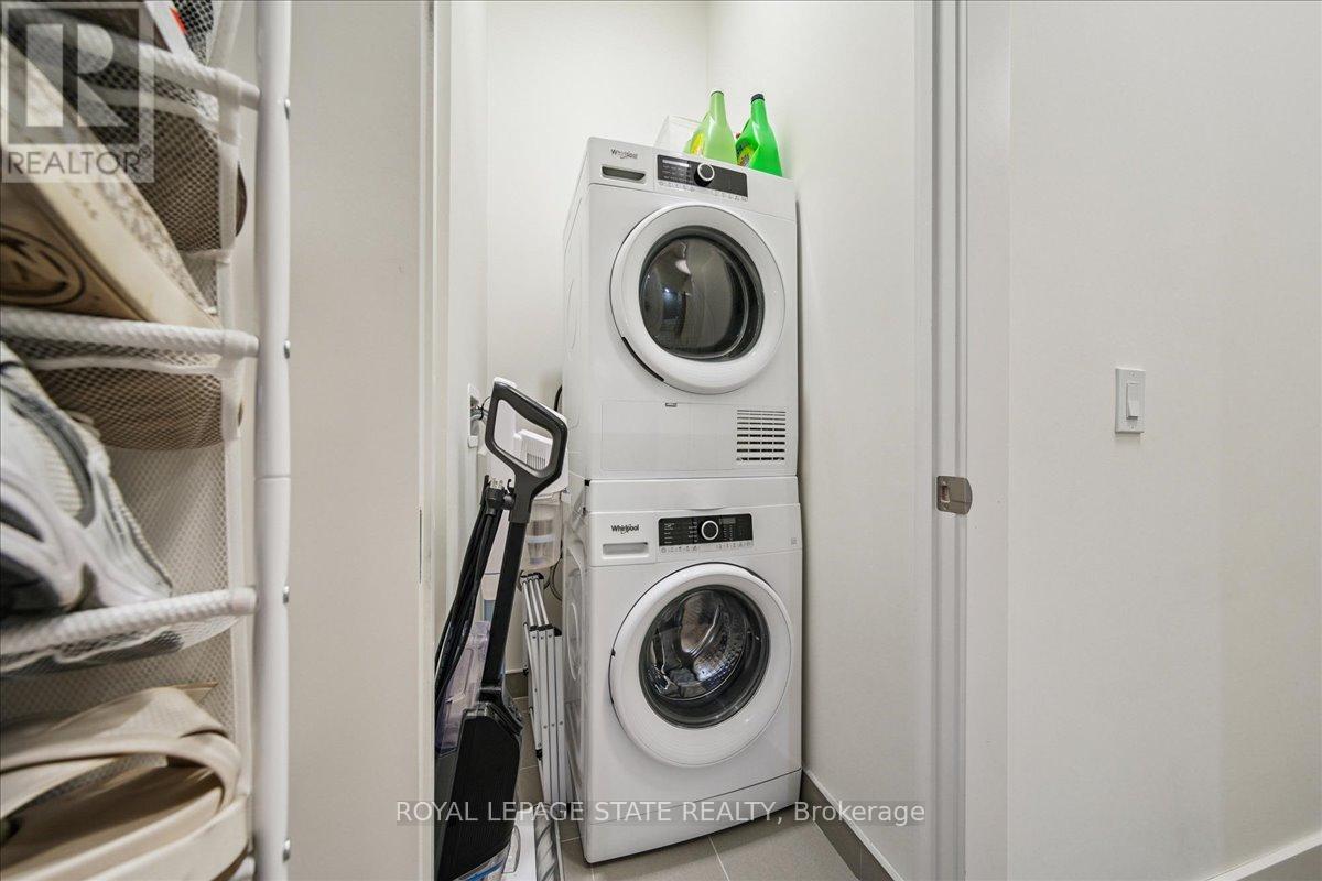 1901 - 385 Winston Road, Grimsby, Ontario L3M 4E8 - Photo 10 - X12627608