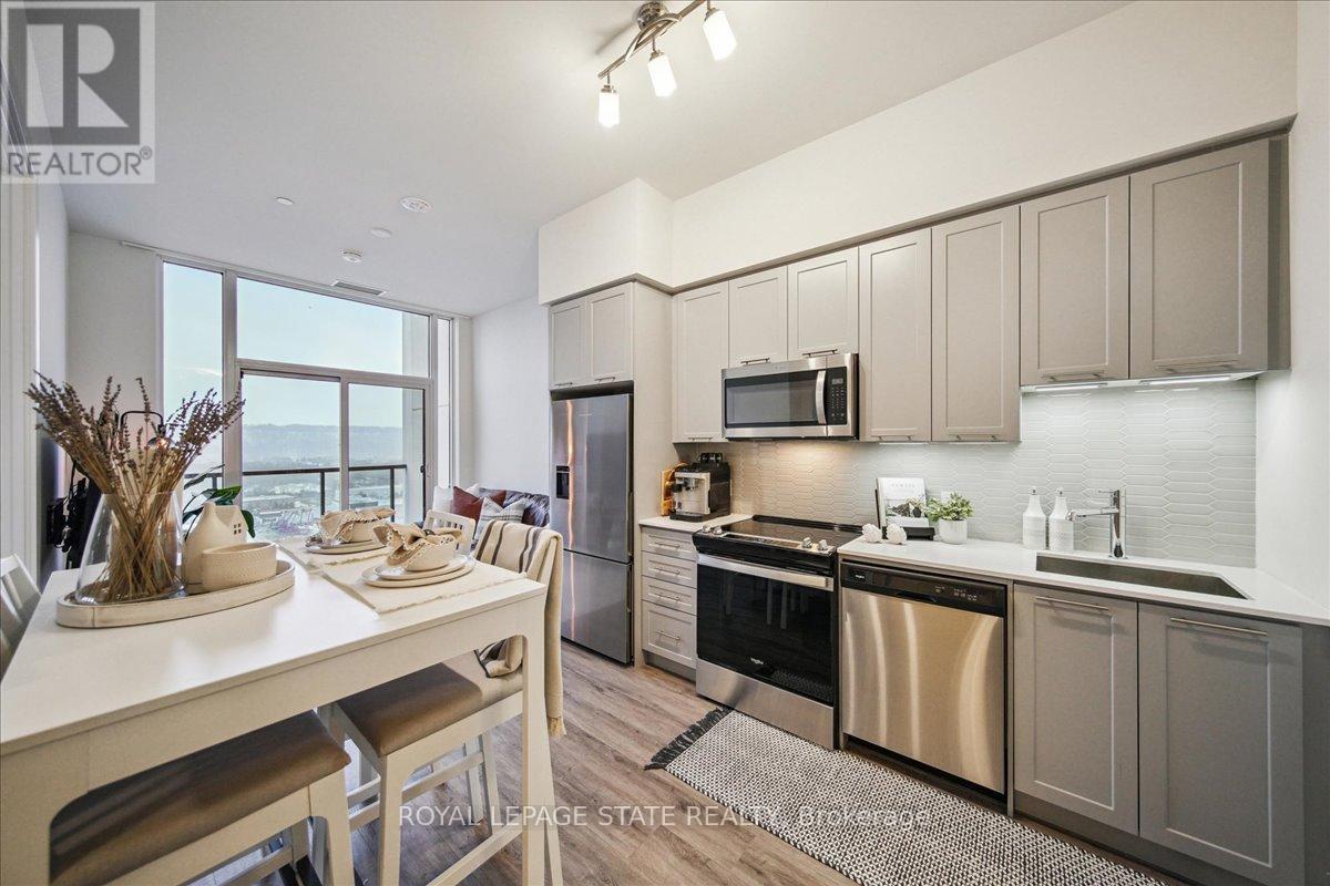 1901 - 385 Winston Road, Grimsby, Ontario L3M 4E8 - Photo 30 - X12627608