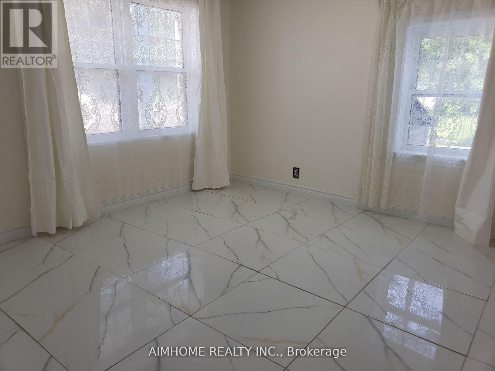 Unit 1 - 776211 Highway 10 Road E, Chatsworth, Ontario  N0H 1C0 - Photo 2 - X12627634