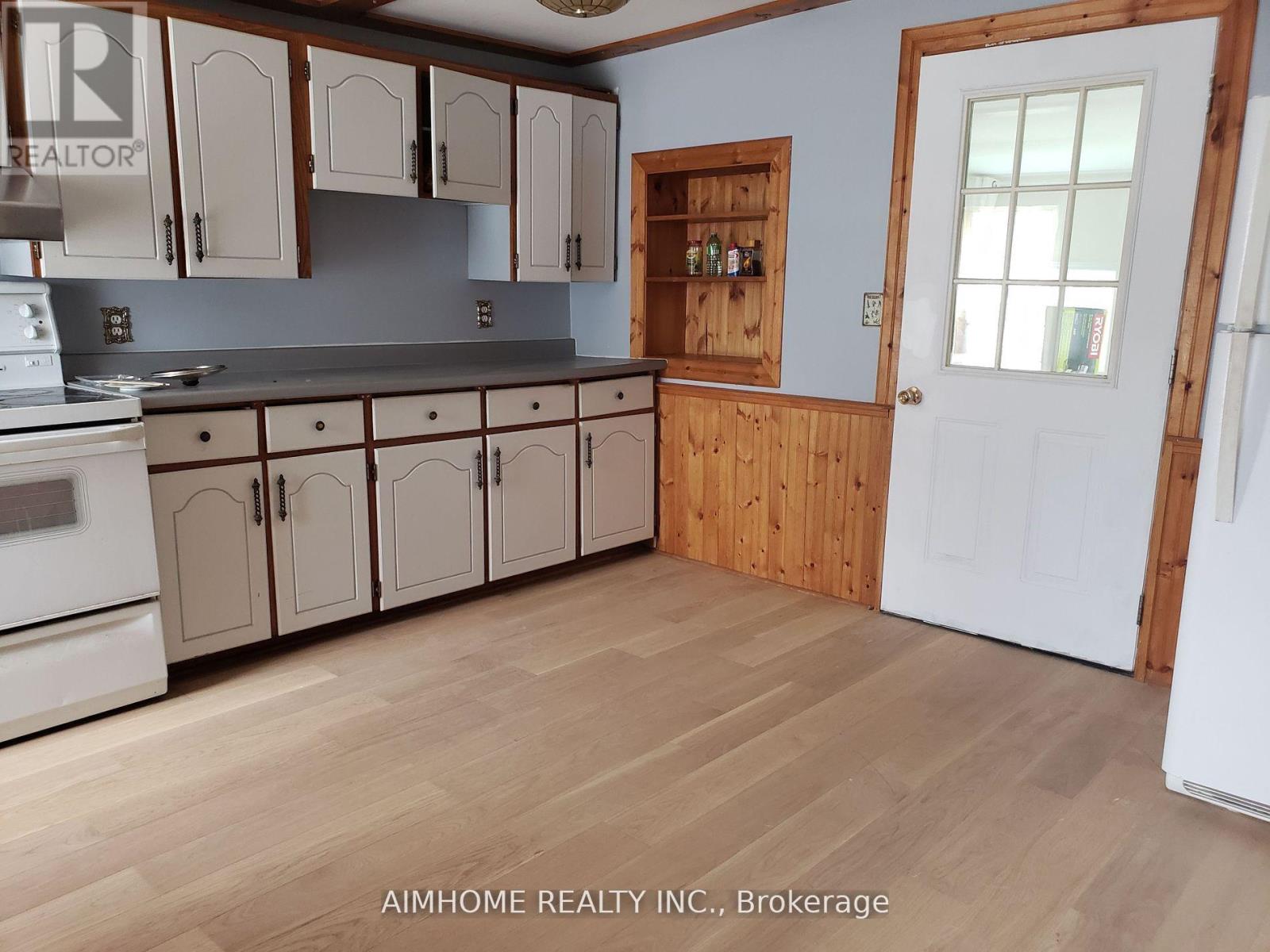 Unit 1 - 776211 Highway 10 Road E, Chatsworth, Ontario  N0H 1C0 - Photo 6 - X12627634