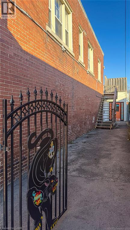 868 King Street W, Hamilton, Ontario  L8S 1K3 - Photo 16 - 40769742