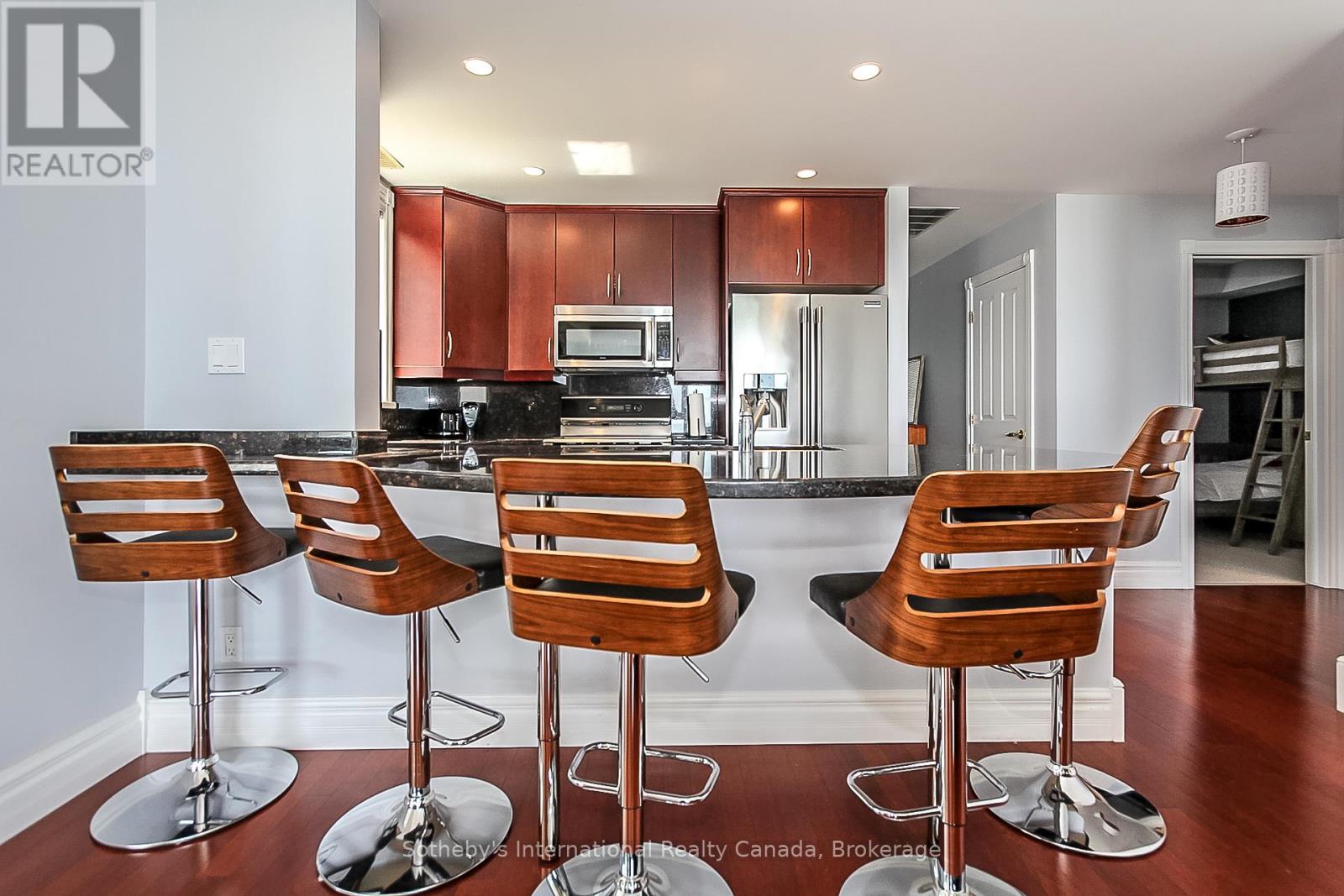 550 Mariners Way, Collingwood, Ontario  L9Y 5C7 - Photo 11 - S12627730