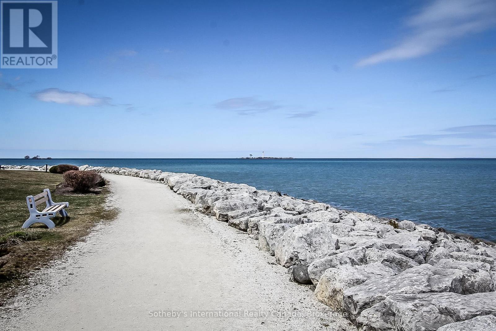 550 Mariners Way, Collingwood, Ontario  L9Y 5C7 - Photo 3 - S12627730