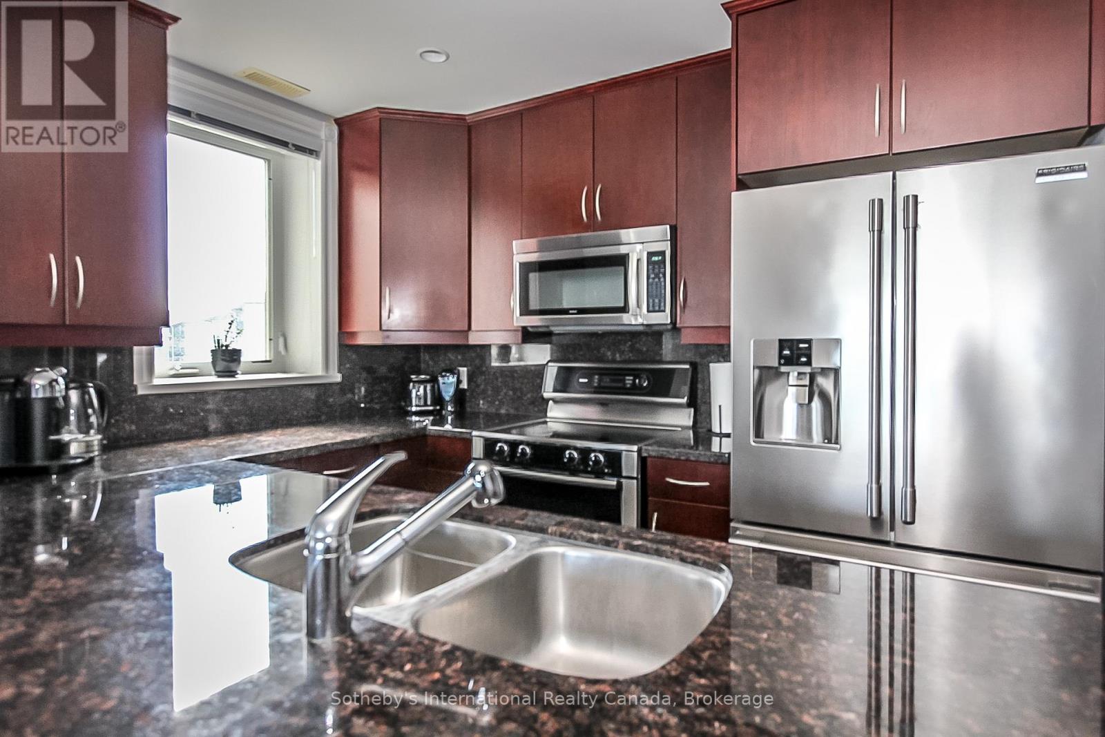 550 Mariners Way, Collingwood, Ontario  L9Y 5C7 - Photo 35 - S12627730