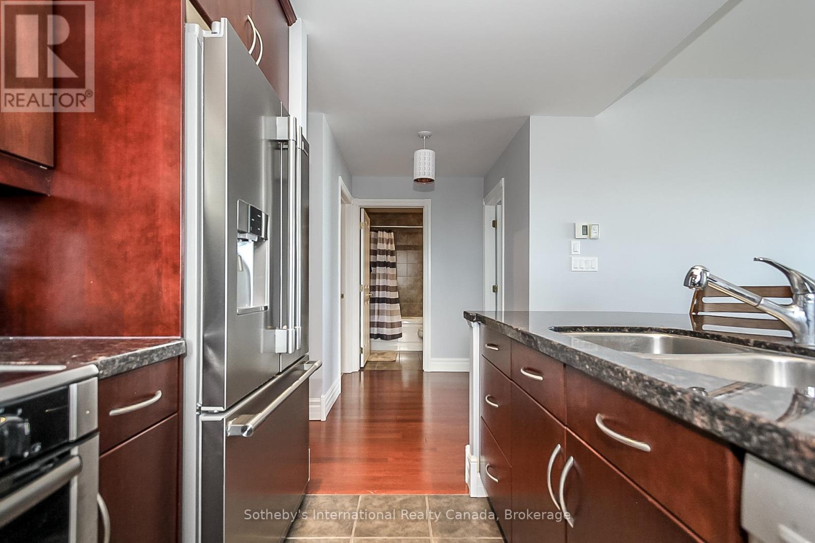 550 Mariners Way, Collingwood, Ontario  L9Y 5C7 - Photo 5 - S12627730