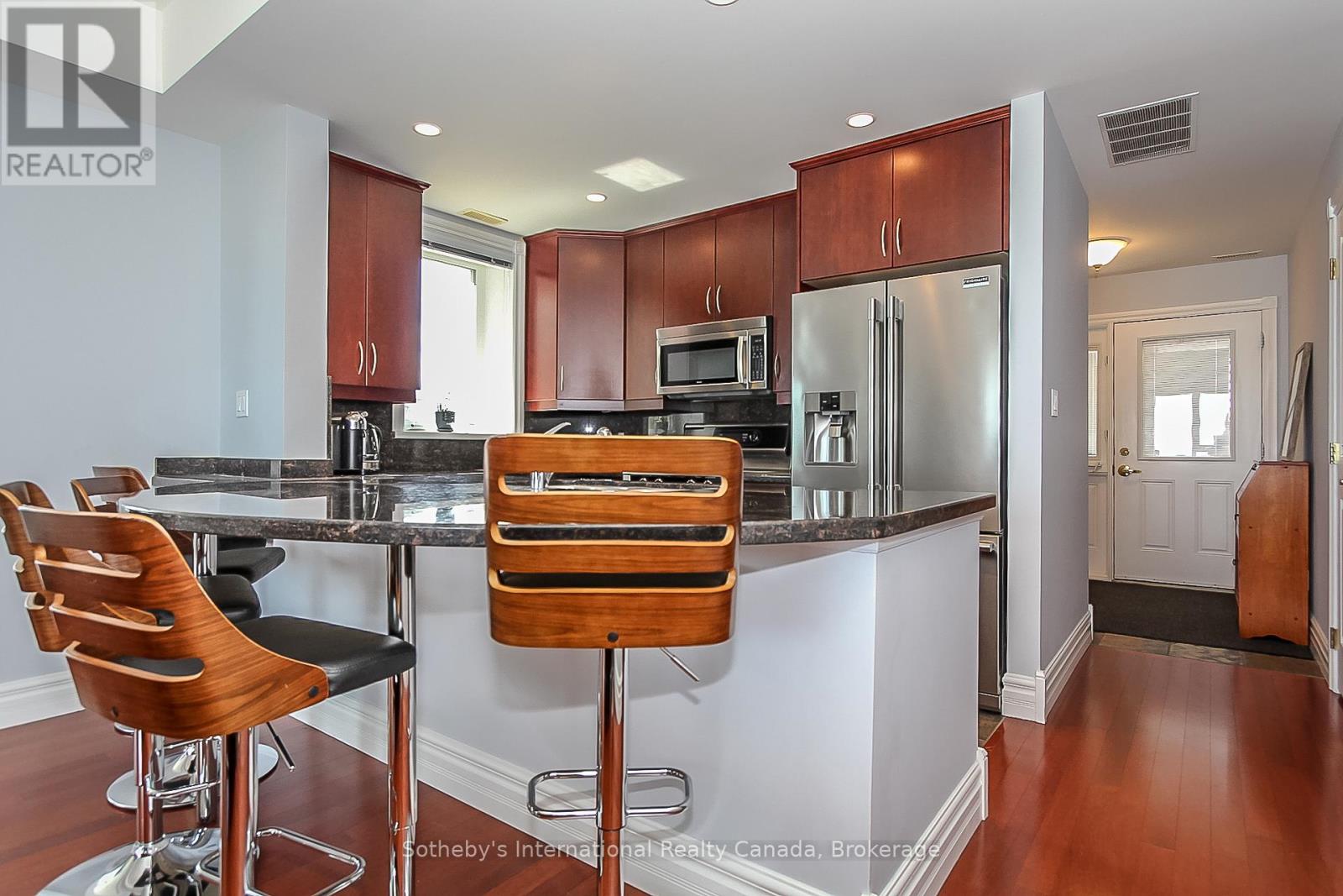 550 Mariners Way, Collingwood, Ontario  L9Y 5C7 - Photo 7 - S12627730