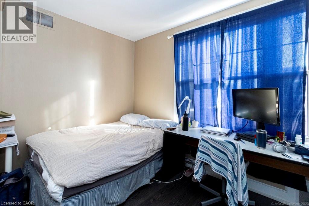 868 King Street W, Hamilton, Ontario  L8S 1K3 - Photo 33 - 40769742