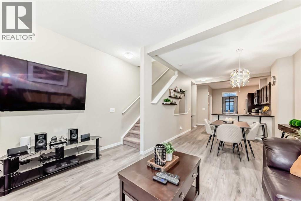 49 New Brighton Point Se, Calgary, Alberta  T2Z 1B6 - Photo 12 - A2259395