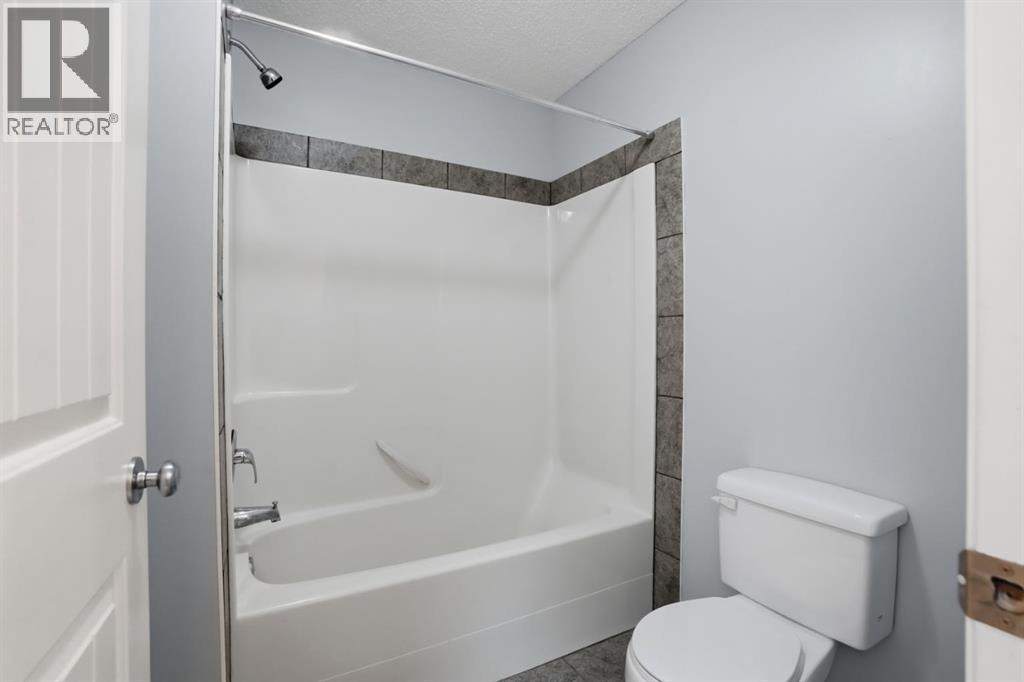 210, 8 Prestwick Pond Terrace Se, Calgary, Alberta  T2Z 4P3 - Photo 15 - A2274847