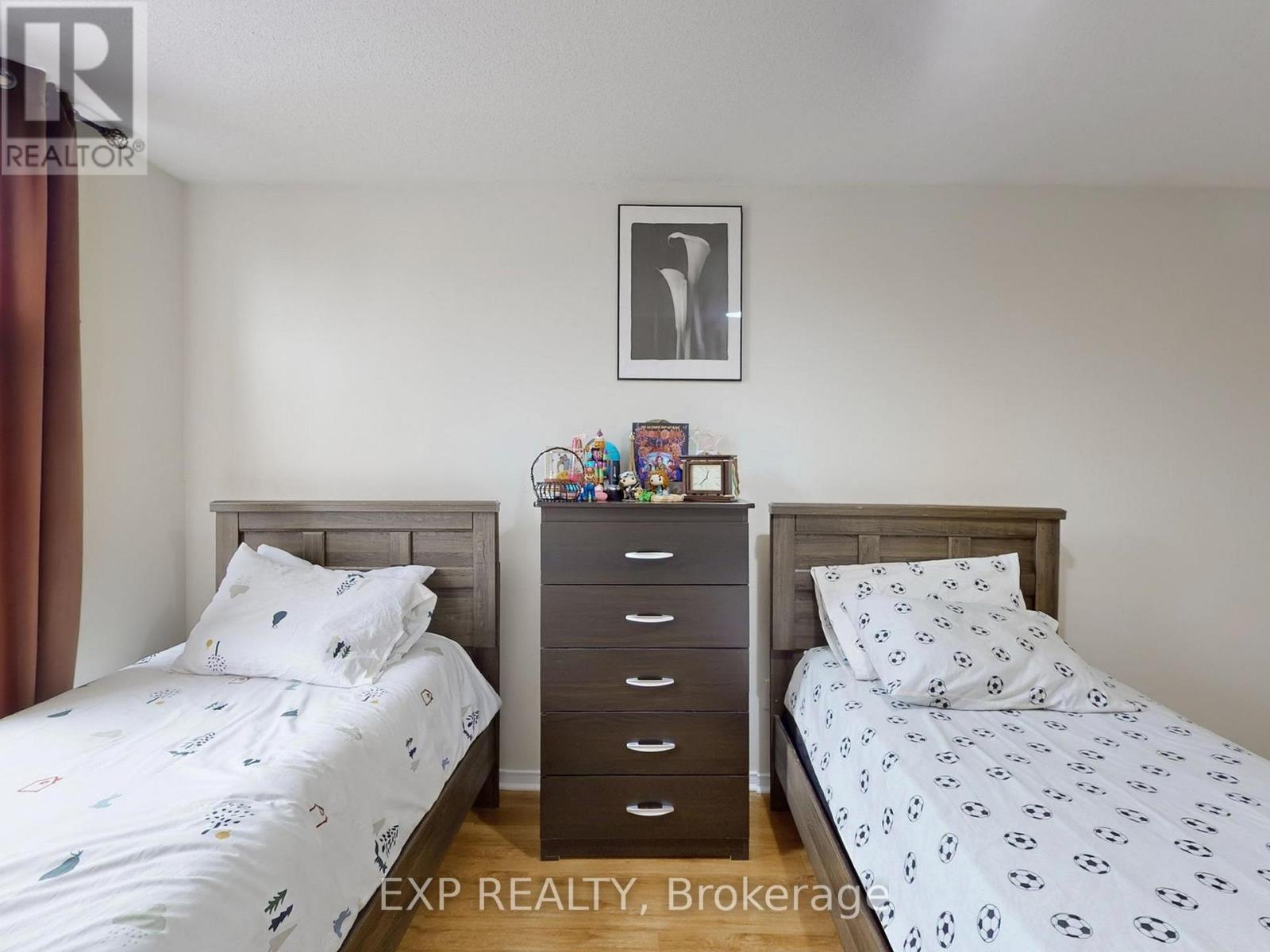 3896 Lacman Trail, Mississauga, Ontario  L5M 6N8 - Photo 33 - W12626866