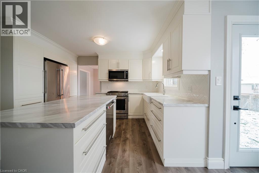 7 Campbell Place, Wellesley, Ontario N0B 2T0 - Photo 3 - 40786697