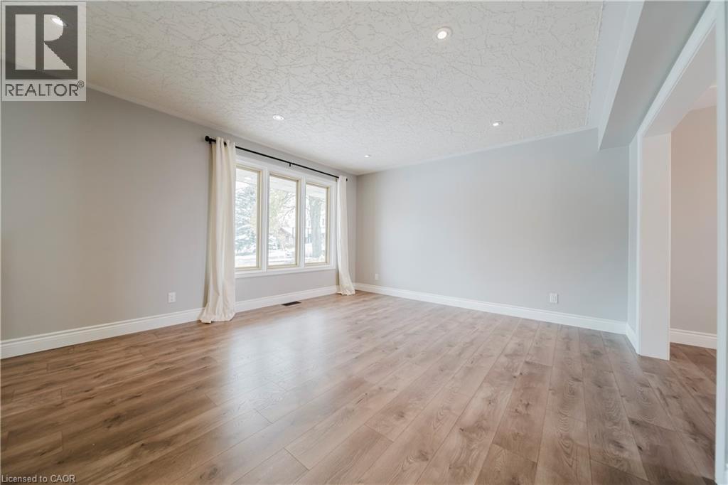 7 Campbell Place, Wellesley, Ontario N0B 2T0 - Photo 7 - 40786697