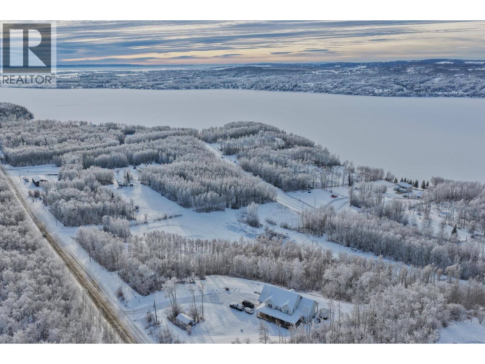 13439 Sunnyside Drive, Fort St. John, British Columbia  V9Z 0H4 - Photo 3 - R3072184