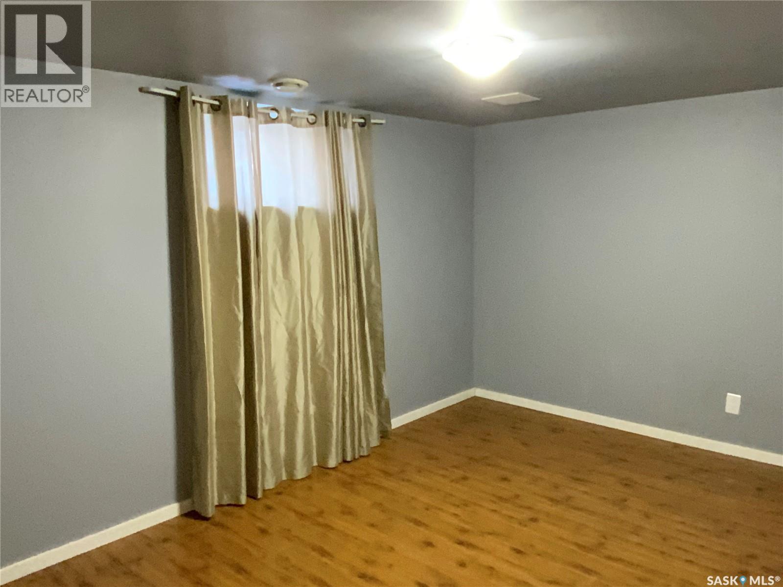 1320 J Avenue N, Saskatoon, Saskatchewan  S7L 2L8 - Photo 19 - SK025523