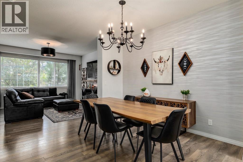 53 Seton Manor Se, Calgary, Alberta T2C 2C9 - Photo 11 - A2266696