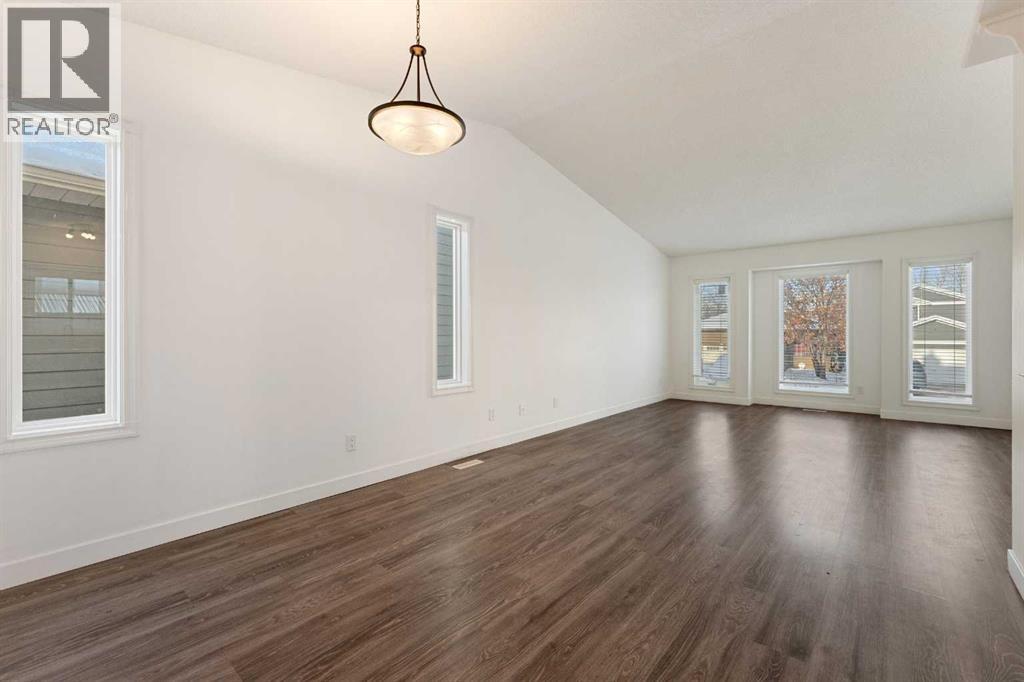 15 Shawinigan Rise Sw, Calgary, Alberta  T2Y 1Z7 - Photo 14 - A2274256