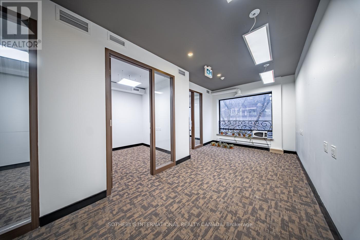 31 Elm Street, Toronto, Ontario  M5G 1H1 - Photo 20 - C12627794