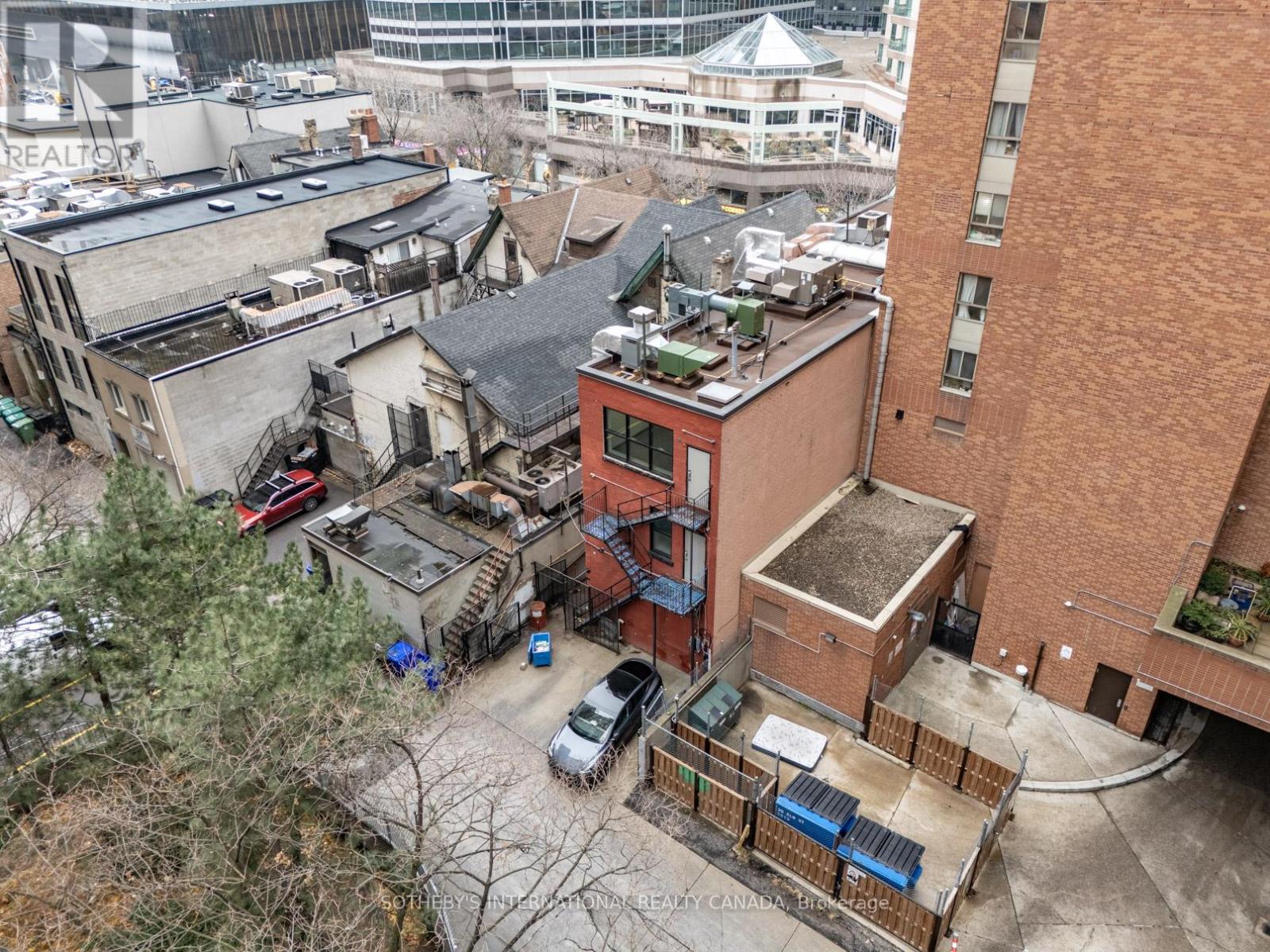 31 Elm Street, Toronto, Ontario  M5G 1H1 - Photo 38 - C12627794