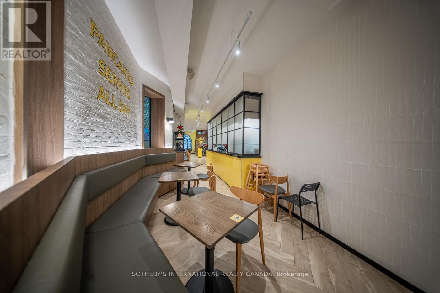 31 Elm Street, Toronto, Ontario  M5G 1H1 - Photo 9 - C12627794